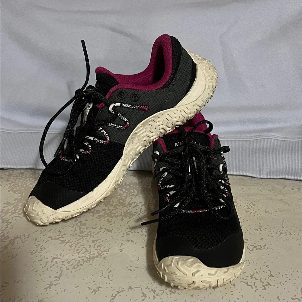 Merrell Black and Pink Athletic Barefoot Shoes - Picture 1 of 6